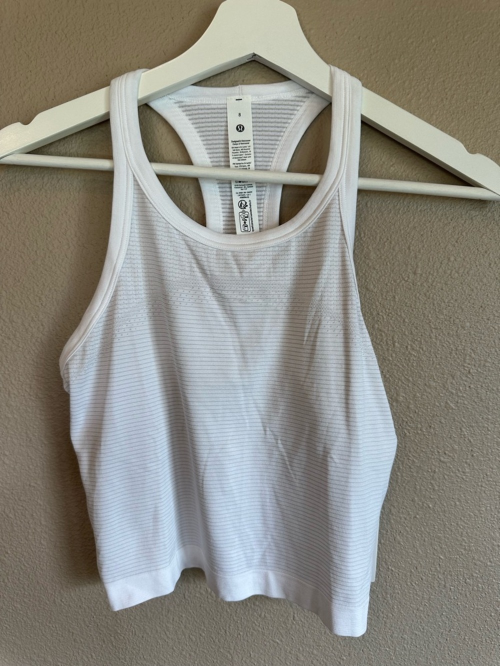 Lululemon Swiftly Tech Cropped Racerback Tank 2.0